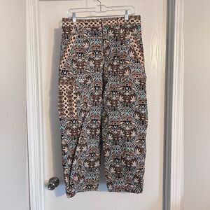 Anthropologie | Multicolor Patterned Fabric | Size 10